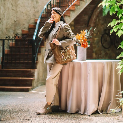 Bisbal Dames Chelsea Boots Suede Taupe