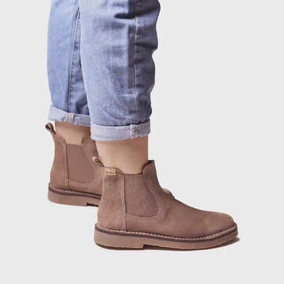 Isa-SY Dames Chelsea Boots Suede Taupe